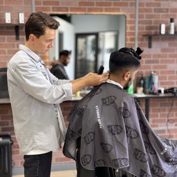 Pristine Barber Studio - Barbers Near Me - Minneapolis, Minnesota