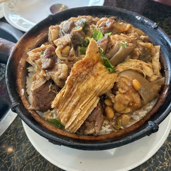 The Claypot House - 2. Eel, Chicken and Chinese Sausage Clay Pot - Chinese Near Me - San Francisco, California The Claypot House - 2. Eel, Chicken and Chinese Sausage Clay Pot - Chinese Near Me - San Francisco, California