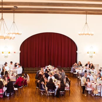 Casa De Brides - (Photo: James & Jess Photography) - Bridal Near Me - San Fernando, California