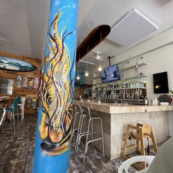 Café 413 - Bar, High top tables - Breakfast & Brunch Near Me - Rincon, Puerto Rico Café 413 - Bar, High top tables - Breakfast & Brunch Near Me - Rincon, Puerto Rico