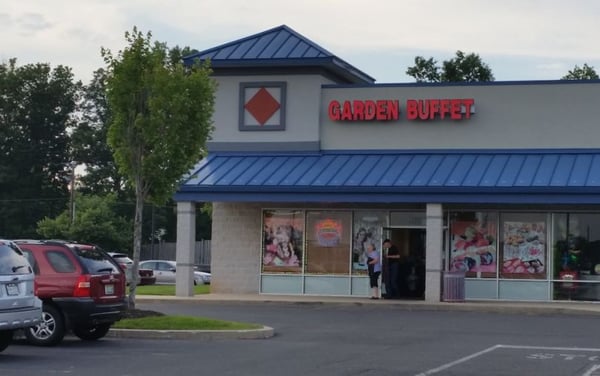 Garden Buffet by null