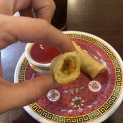 Jin's Asian Cafe - Inside of eggroll with lunch