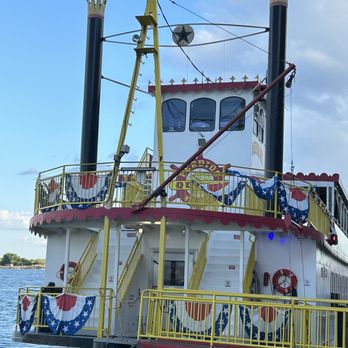 Perdido Queen Riverboat & Dinner Cruise - Boat Charters Near Me - Mobile, Alabama Perdido Queen Riverboat & Dinner Cruise - Boat Charters Near Me - Mobile, Alabama