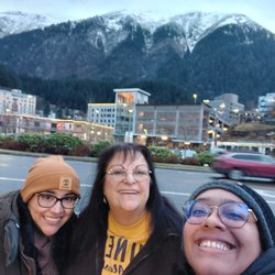 Alaska Taxi & Tours