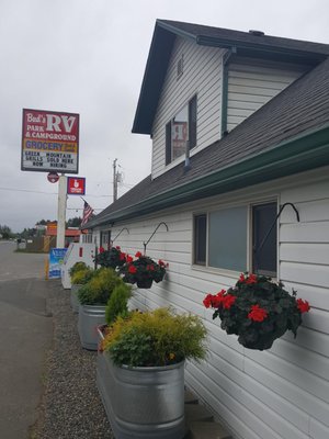 Bud's RV Park & Grocery by null