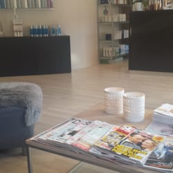 Eger Skin Clinic - Fint interiør og kaffe får man og:-)