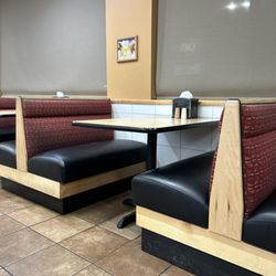 Dairy Queen - Seating