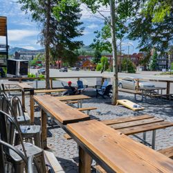 Gravity Haus Winter Park - Outdoor Patio and Fire pit at Gravity Haus Winter Park