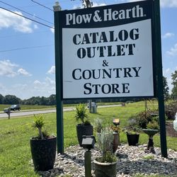 Plow & Hearth