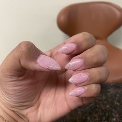 Naturally Nails - Perfect Glittery pink nails for NYE
