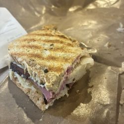 Half of a Rueben