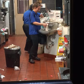 McDonald's - came up there last night I saw another car in the drive thru, thought they were open. Pulled to the window and got flicked off - Fast Food Near Me - Alachua, Florida