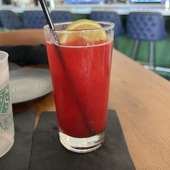Fairway Social - Blackberry Southside - Sports Bars Near Me - Birmingham, Alabama