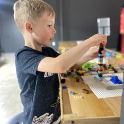 BrickTown: Alien Attack - Imaginations will be charged and you will have a hard time getting your kids out of the creation lab.