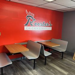 Rooster's Chicken & Waffles - Inside: Seating Area