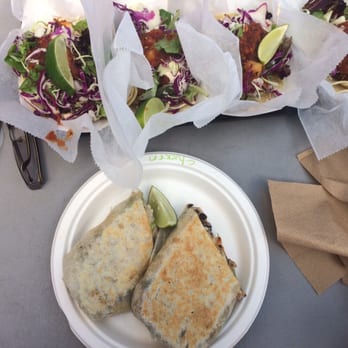 Eric Ericssons Fish Co - Fish tacos and burrito - Seafood Near Me - Ventura, California