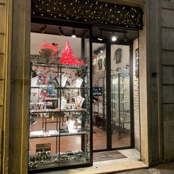 Italian People - Shop window