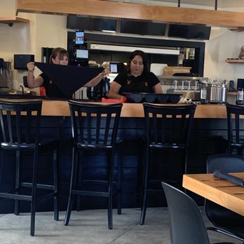 El Mono - Bar - Peruvian Near Me - Berkeley, California
