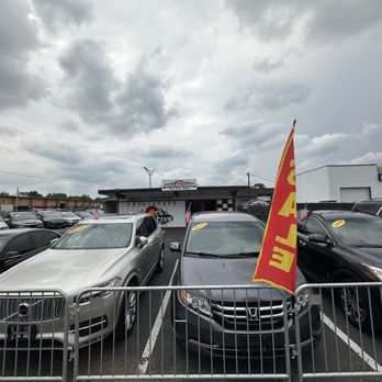 Selective Motors - Used Car Dealers Near Me - Lakewood, Colorado Selective Motors - Used Car Dealers Near Me - Lakewood, Colorado