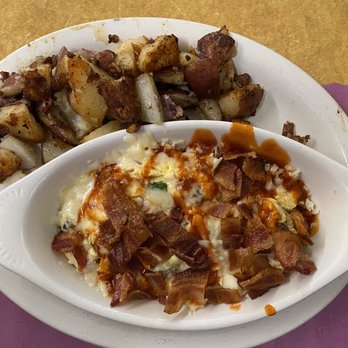 Bullard's American Cafe - Egg Scramble with bacon, pork roll, cheese and Sriracha Ketchup. Home Fries. - Cafes Near Me - Warminster, Pennsylvania