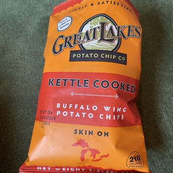 URBAN TREEZ CHICAGO - Chips with Sandwich - Health Markets Near Me - Chicago, Illinois URBAN TREEZ CHICAGO - Chips with Sandwich - Health Markets Near Me - Chicago, Illinois
