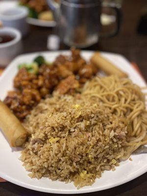 The Wok Chinese Cuisine by null