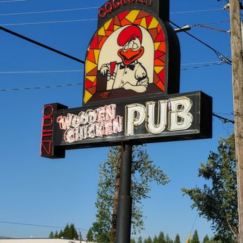 Wooden Chicken Pub - a sign for a restaurant - New American Near Me - Portland, Oregon