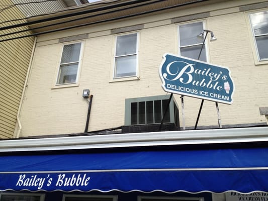 Bailey's Bubble by null