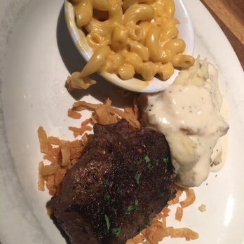 Cheddar's Scratch Kitchen - Dirty plate - American Near Me - Fayetteville, North Carolina Cheddar's Scratch Kitchen - Dirty plate - American Near Me - Fayetteville, North Carolina