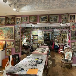 Peach Berserk - Interior