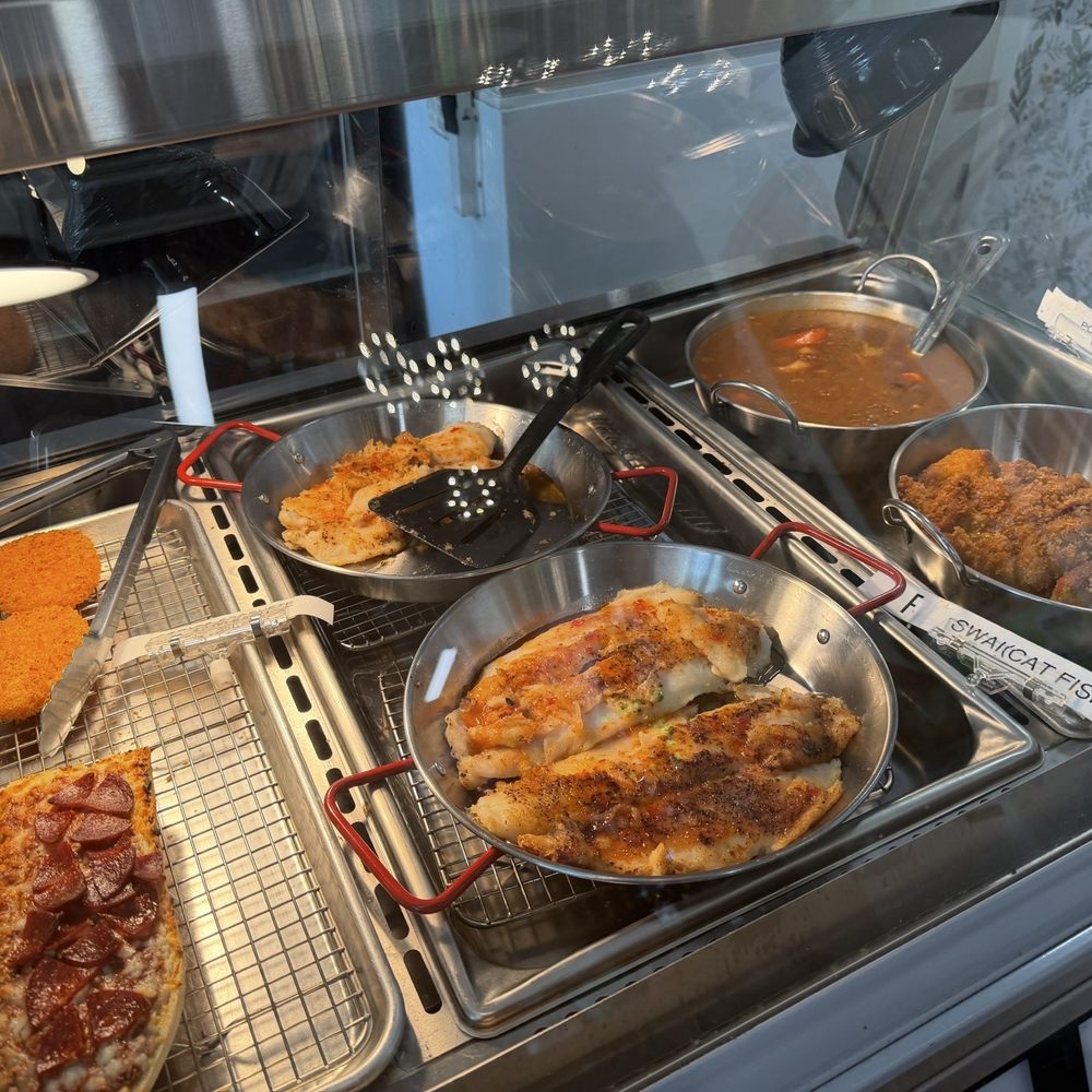 Paradise Bento and Sushi - STEAMED CAT FISHHH - Sushi Bars Near Me - Honolulu, Hawaii