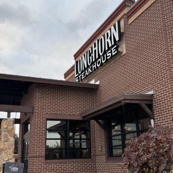 LongHorn Steakhouse - Steakhouses Near Me - Pittsburgh, Pennsylvania