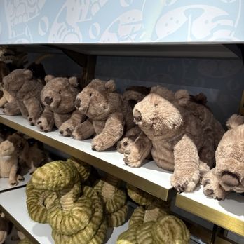 FAO Schwarz - Jelly Cat - Toy Stores Near Me - New York, New York