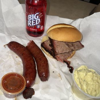 Texas Traditional Bar-B-Q - Elgin Sausage, brisket sandwich, potato salad - Barbeque Near Me - Manor, Texas Texas Traditional Bar-B-Q - Elgin Sausage, brisket sandwich, potato salad - Barbeque Near Me - Manor, Texas