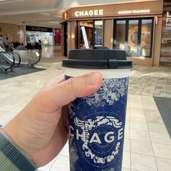 CHAGEE Modern Teahouse - Peach oolong latte - Coffee & Tea Near Me - Mission Viejo, California CHAGEE Modern Teahouse - Peach oolong latte - Coffee & Tea Near Me - Mission Viejo, California