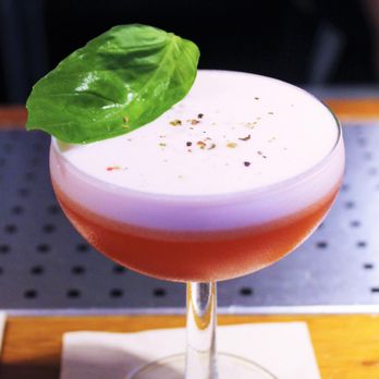 Pax 49 - Basil Club Cocktail - Gin sour, raspberries, basil, and fresh lemon juice topped with ground pepper - Cocktail Bars Near Me - Barcelona, B Pax 49 - Basil Club Cocktail - Gin sour, raspberries, basil, and fresh lemon juice topped with ground pepper - Cocktail Bars Near Me - Barcelona, B