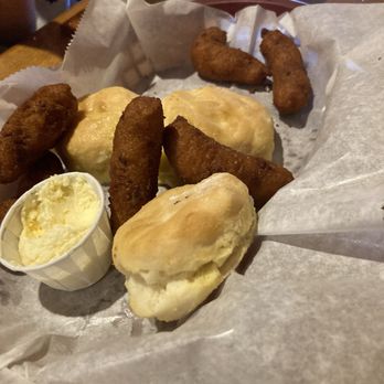 McLean's Ole Time Cafe - Breakfast & Brunch Near Me - Zebulon, North Carolina