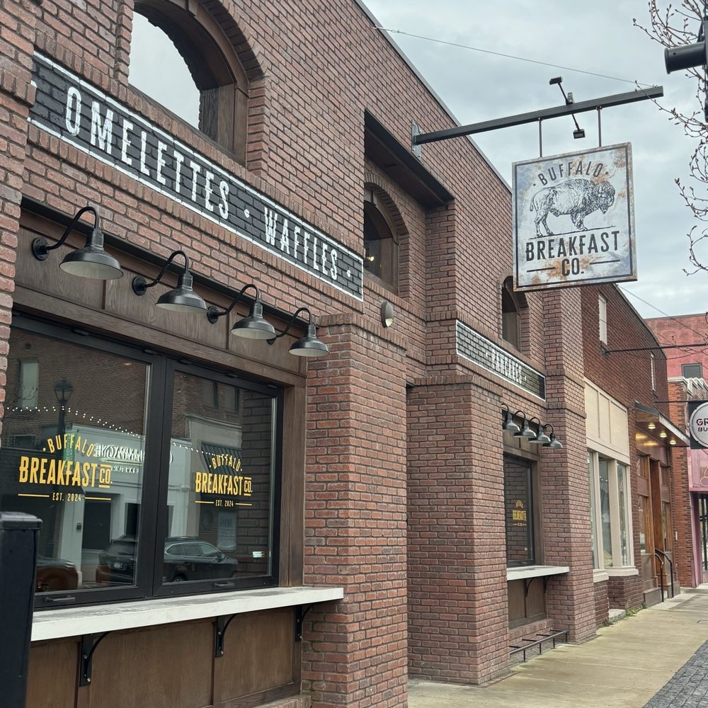Buffalo Breakfast - Outside - Breakfast & Brunch Near Me - Sevierville, Tennessee Buffalo Breakfast - Outside - Breakfast & Brunch Near Me - Sevierville, Tennessee