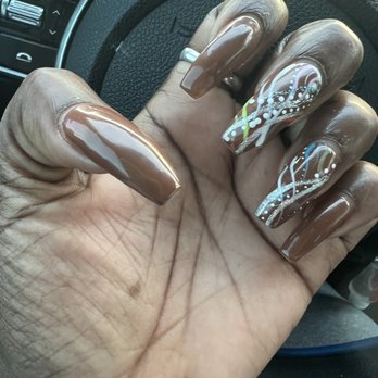 Inspire Nail Bar - Nail Salons Near Me - Hanover, Maryland