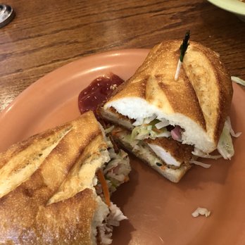 Lola's Chicken Shack - Class Sandwich - Sandwiches Near Me - Alameda, California