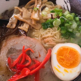 Ramen Hiroshi - Alameda - Hiroshi Tonkotsu with thick curly noodles - Ramen Near Me - Alameda, California Ramen Hiroshi - Alameda - Hiroshi Tonkotsu with thick curly noodles - Ramen Near Me - Alameda, California