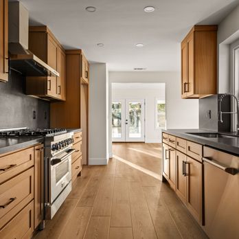 Lungu Construction Group - Kitchen remodeling - General Contractors Near Me - La Cañada Flintridge, California Lungu Construction Group - Kitchen remodeling - General Contractors Near Me - La Cañada Flintridge, California