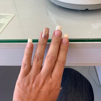 Glossi Nail Bar - Nail Salons Near Me - Colma, California Glossi Nail Bar - Nail Salons Near Me - Colma, California