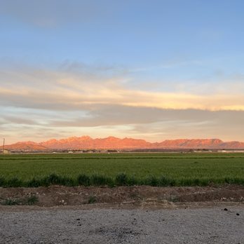 Rio Grande Winery - a view of the mountains - Wineries Near Me - Las Cruces, New Mexico