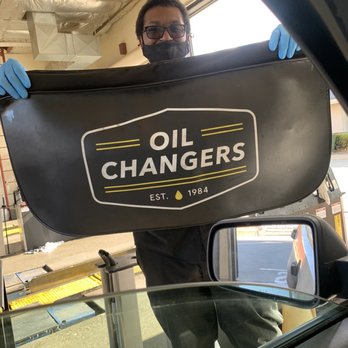 Oil Changers - They are so nice! I never have this kind of pleasant experience with other oil changers - Oil Change Stations Near Me - Davis, California Oil Changers - They are so nice! I never have this kind of pleasant experience with other oil changers - Oil Change Stations Near Me - Davis, California