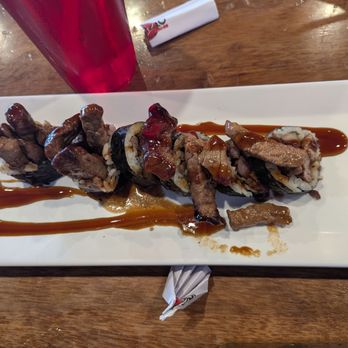 Razo Sushi Bar - Beef roll - Sushi Bars Near Me - Northridge, California Razo Sushi Bar - Beef roll - Sushi Bars Near Me - Northridge, California