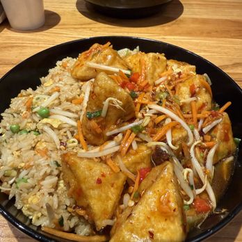 Pei Wei Asian Kitchen - Chinese Near Me - Kissimmee, Florida Pei Wei Asian Kitchen - Chinese Near Me - Kissimmee, Florida