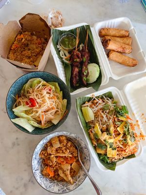 Sweet Basil | Thai Street Eats by null