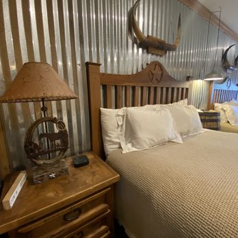 Big Texan Motel - Hotels Near Me - Amarillo, Texas