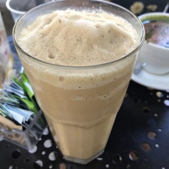 Urth Caffé-Pasadena - Cafes Near Me - Pasadena, California Urth Caffé-Pasadena - Cafes Near Me - Pasadena, California